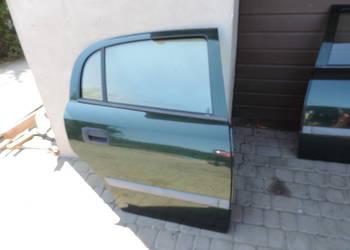 DRZWI PRAWY TYŁ OPEL ASTRA 2 HB 5D Z359