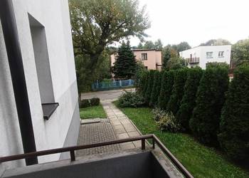 Parter-Jankowicka-3 pokoje, odrębna kuchnia z oknem.