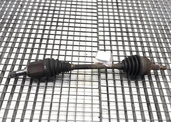 PÓŁOŚ PRAWY PRZÓD DACIA DOKKER 1.6 83KM PRZEGUB