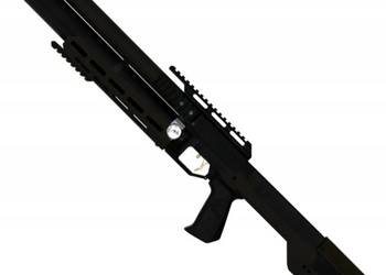 Wiatrówka PCP ZBROIA Sapsan TAC-M 550/300 kaliber 5,5 Czarny