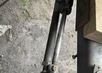 Silownik tylnej osi skrętu Claas Dominator 88/96/98