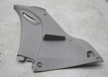 OSŁONA POSZYCIE SŁUPKA PRAWY TYŁ TYLNY PEUGEOT 108 C1 II AYGO II 631101201