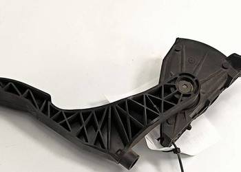 PEDAŁ VOLKSWAGEN GOLF IV 1J1721503H