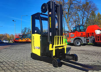 Wózek elektryczny reach truck do pracy w niskich temperaturach Hyster R1.4