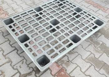 Palety plastikowe 120x100