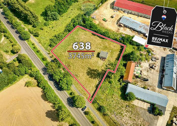 Działka inwestycyjna z WZ, 3.745 m²