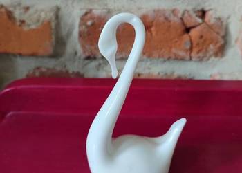 Porcelanowy łabędź figurka