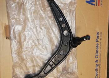 Wahacz prawy przedni BMW 3 E30 Z1 przód Tc710  JTC139