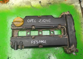 OPEL ASTRA CORSA 1,2 16V pokrywa zaworów F531002