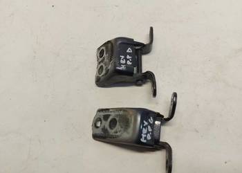 Honda HR-V III eHEV, 2022r. ZAWIAS DRZWI PRAWY PRZÓD