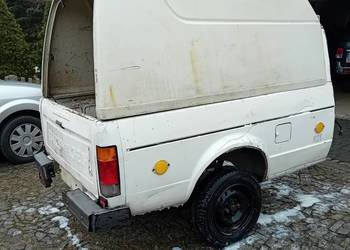 Przyczepka samochodowa kempingowa