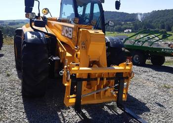 Ładowarka teleskopowa JCB 560-80 Czerteż