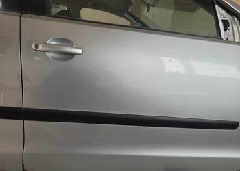 Drzwi prawy przod LA7W vw polo