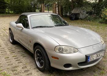 Zestaw felg z rantem i oponami Mazda mx5