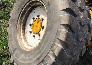 Firestone 460/70 R24 IND , Opona budowlana