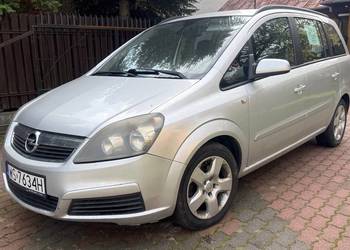 Opel Zafira 1,9 CDTI 2005/2006 rok 7 osób Opel Zafira 1,9 CDTI 2005/2006 rok 7 osób