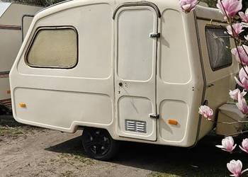 Niewiadów N126b.Zarejestrowana, opłacona przyczepa kempingowa,zapiekanka