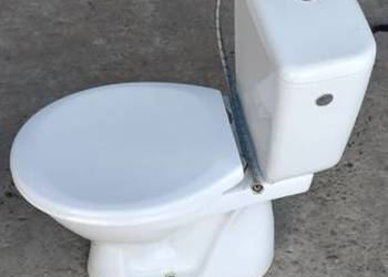 Sprzedam sedes kompakt wc Cersanit