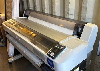 Epson SureColor SC-F6200 – drukarka sublimacyjna 44" (111,8 cm) Epson SureColor SC-F6200 – drukarka sublimacyjna 44" (111,8 cm)