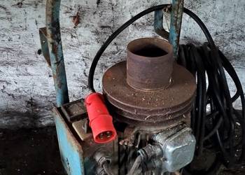 Sprzedam silnik do śrutownik rozdrabniacz Bąk 7.5 kw