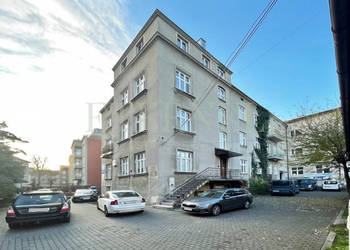 Inwestycyjny lokal usługowy z najemcą, CENTRUM 1km