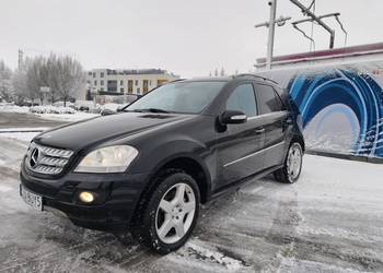 Mercedes ML400 CDI 306 km Hak 3.5t  Kamera navi skóra sprzedam zamienię
