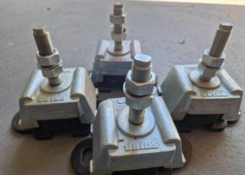 Poduszki pod silnik Vetus LMX210 – 4 szt.