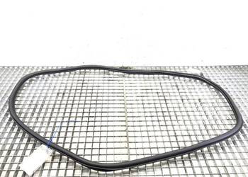 USZCZELKA DRZWI TYŁ PRAWA SKODA OCTAVIA III Kombi 5E9867368