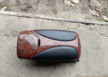 Podłokietnik samochodowy