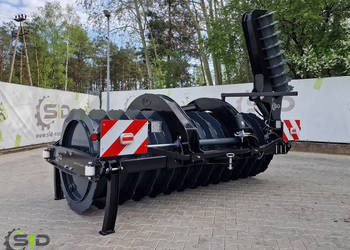 Wał kiszonkowy, pryzm. 3m oświetlenie, rolki, przesuw, wał boczny [SR1] SID