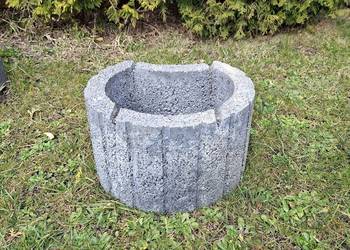 Gazon betonowy Półksiężyc 20x35 cm donica ogrodowa