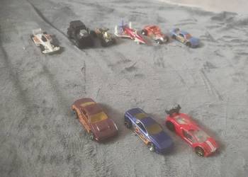Samochody Hot wheels