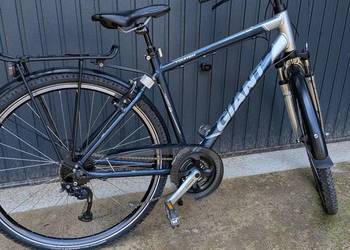 Giant tourer rs 28