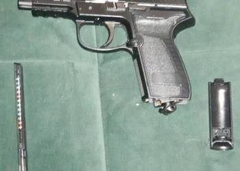 Sprzedam Pistolet wiatrówka Umarex HPP 4,5 mm