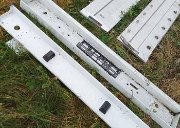 Burty do auta oraz dwie belki