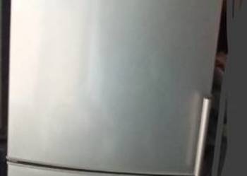 Oddam lodówkę Whirlpool