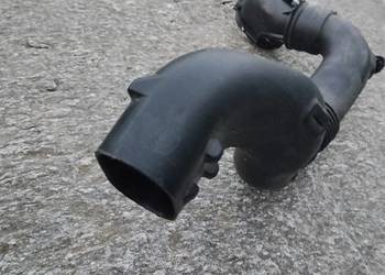 Rura dolotowa powietrza / Wąż dolotu powietrza (Dacia / Renault)
​Cena
​50