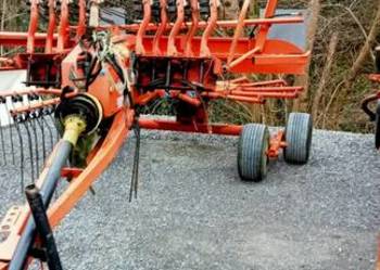 Zgrabiarka kuhn ga4521 ciągana