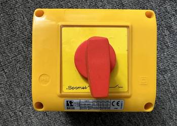 Łącznik krzywkowy w obudowie SK32-3.8220 OB13C Spamel