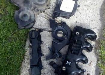 Kolektor ssący,  pokrywa zaworów peugeot 307 1.6 hdi