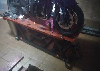 Mocny z blokadą na powietrze podnośnik motocyklowy