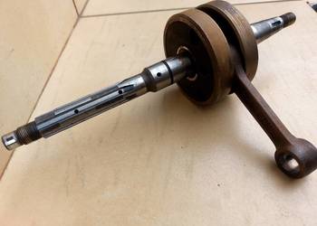 Yamaha Chappy LB 50 wał korbowy