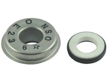 Uszczelniacz wałka pompy wody / 13.50 x 33 mm / F-12L / Kubota / Iseki