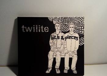 Twilite - Bits & Pieces z autografami zespołu | UNIKAT!