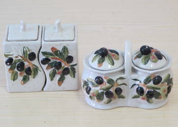 Ceramiczne pojemniki na przyprawy czarne oliwki vintage PRL