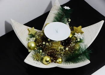 Świecznik świąteczny – gwiazda z dekoracją zimową, świąteczny