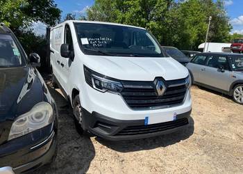 RENAULT Trafic III 2.0 DCi 130 HC152