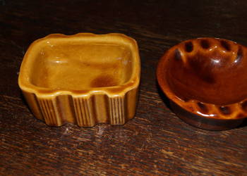 2 popielniczki z PRL - Mirostowice i Pruszków