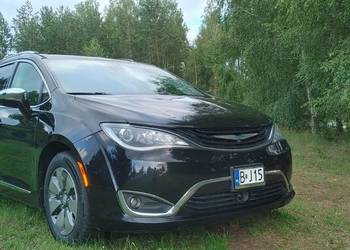 Chrysler Pacyfika Hybryda Limited okazja