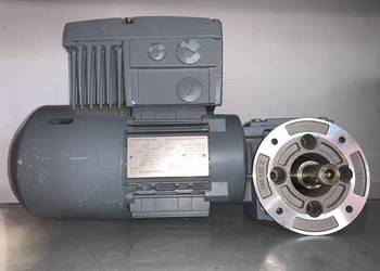 SEW Eurodrive WF20 DT71D4/BMG/MM05 550W + Inverter MM05C-503-00